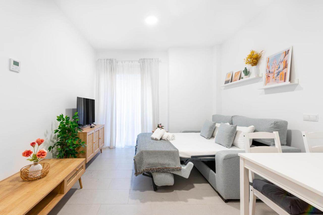 מאלגה Wintowinrentals Superb New-Look Apartment מראה חיצוני תמונה